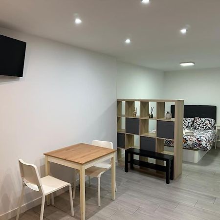 Precioso Apartamento 2 Personas Valenza Esterno foto